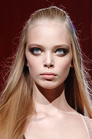 Look 27